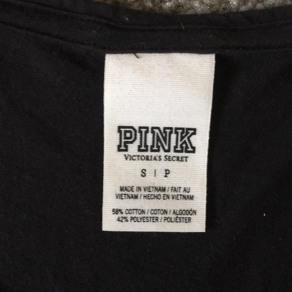 Cropped Tank Top - Picture 2 of 3